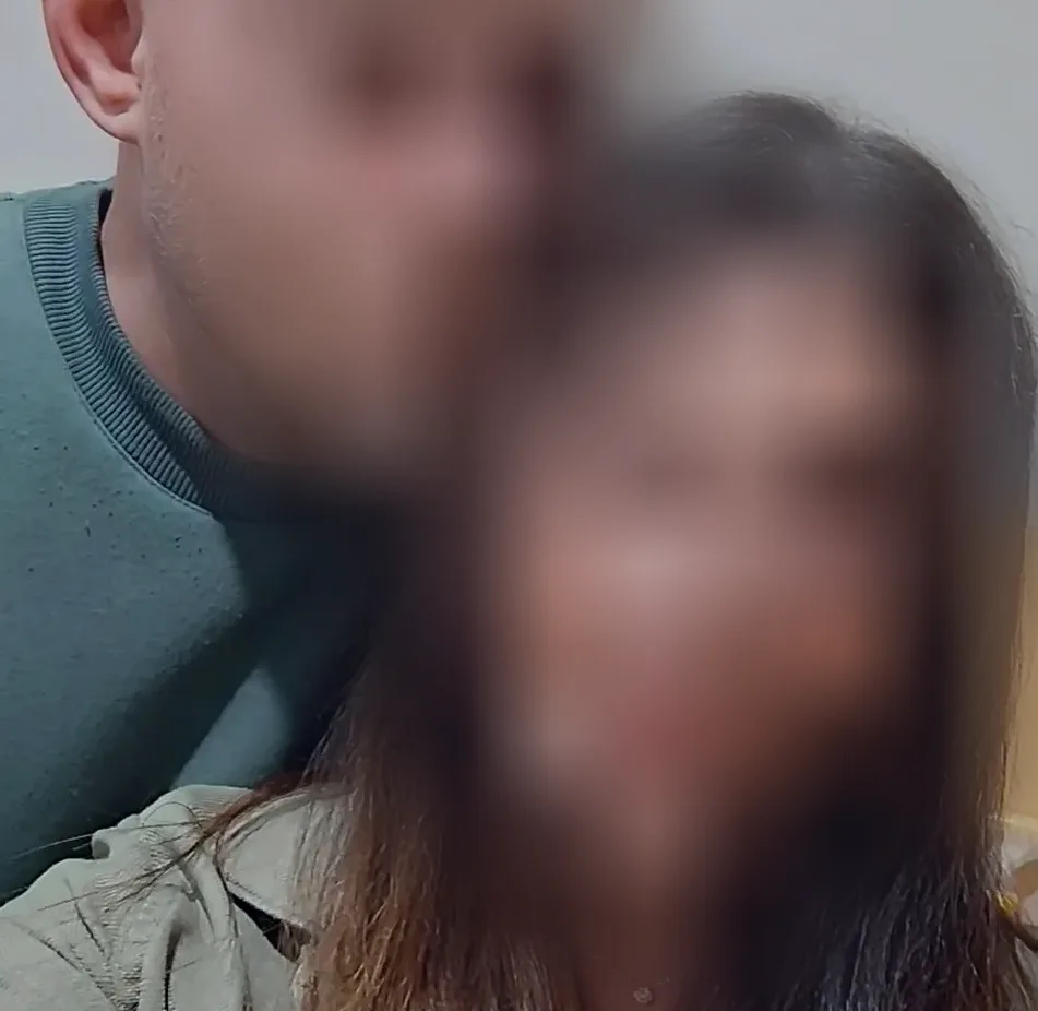 Rana, 32