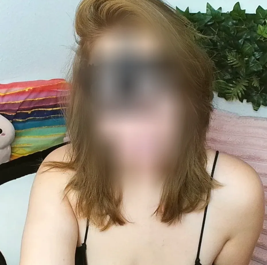 Sofia, 29
